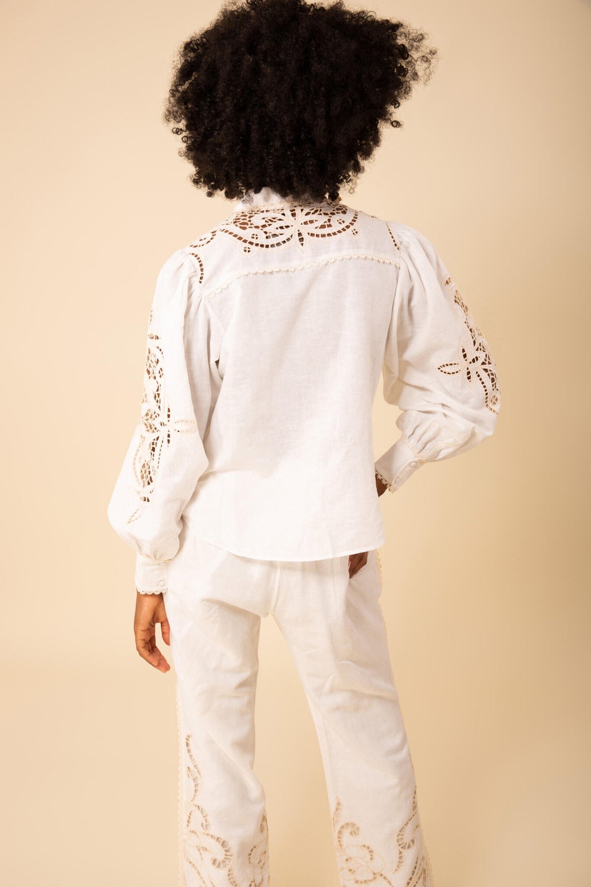 Brynlee Shirt W Embrodery - Ivory