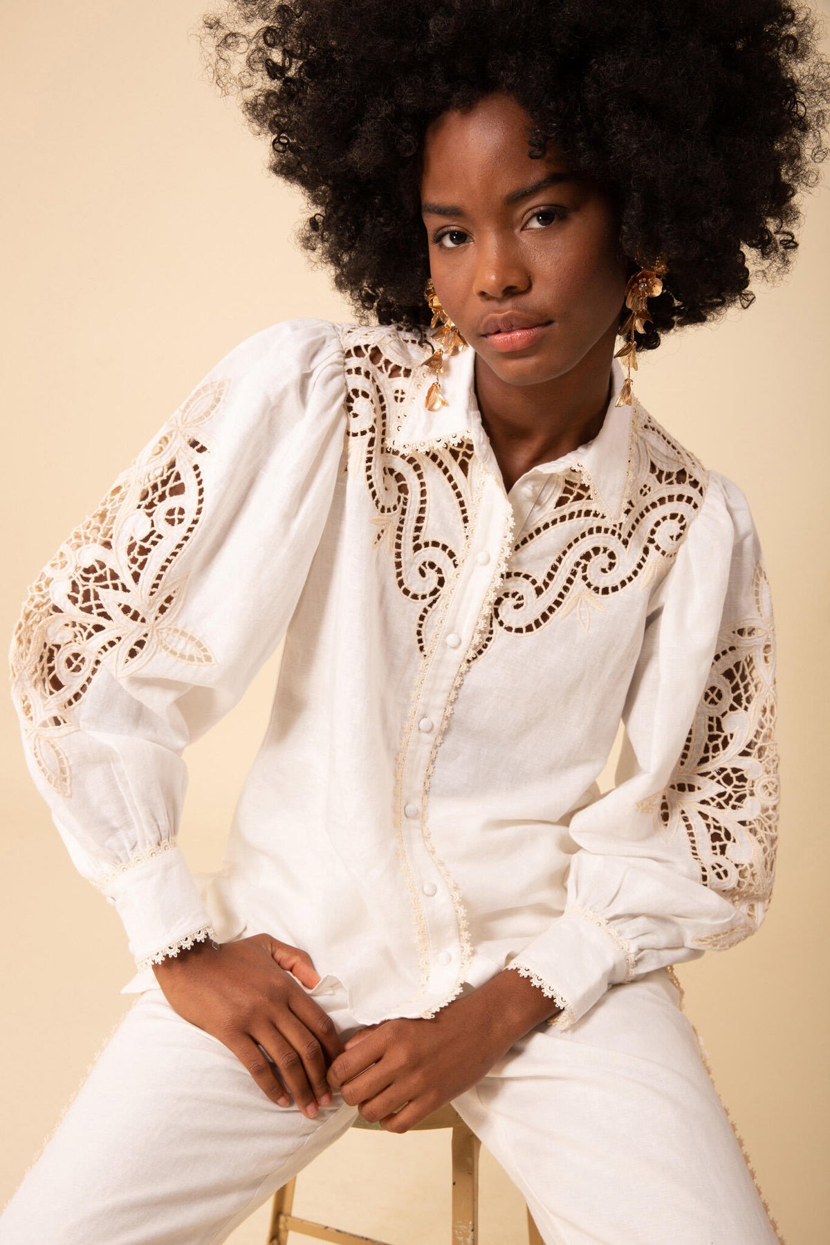 Brynlee Shirt W Embrodery - Ivory