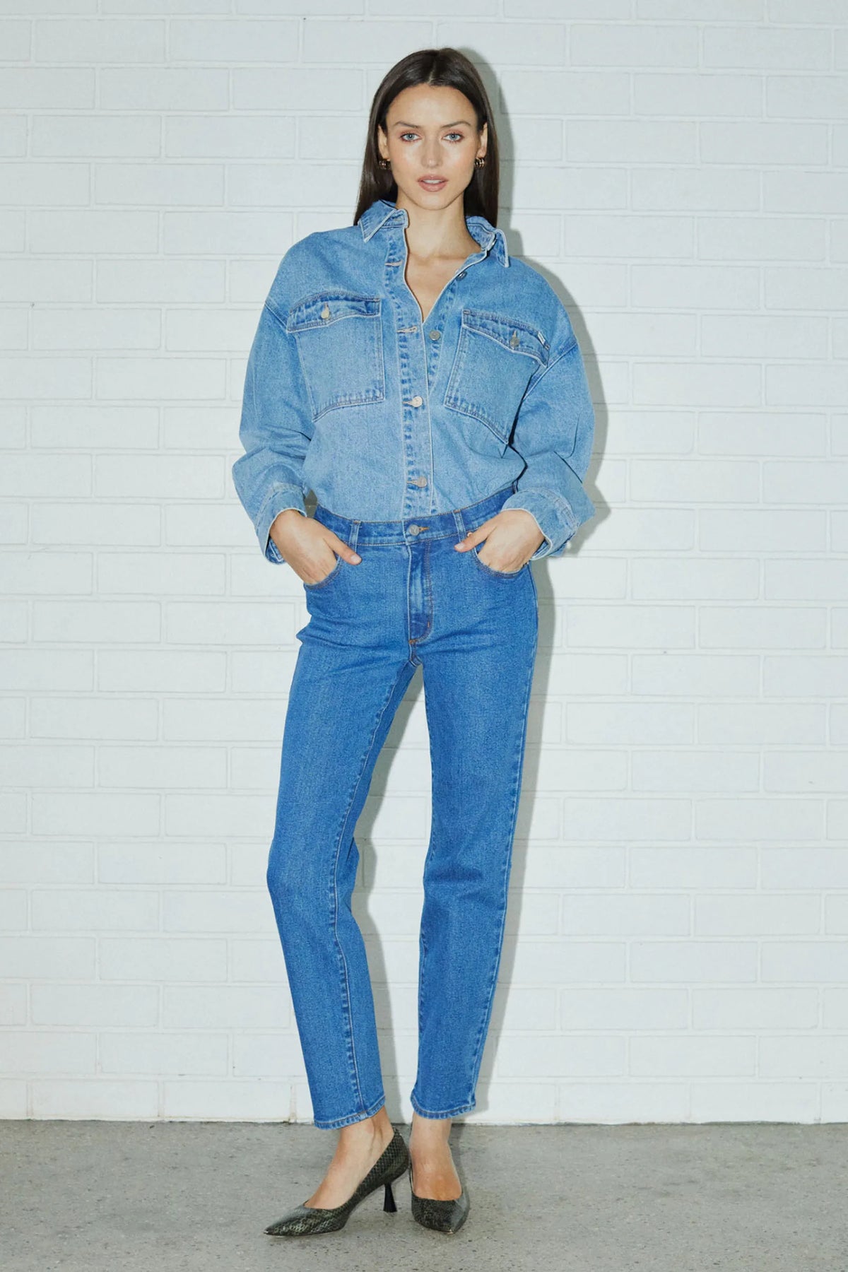 95 STOVEPIPE LILIANA - MID BLUE