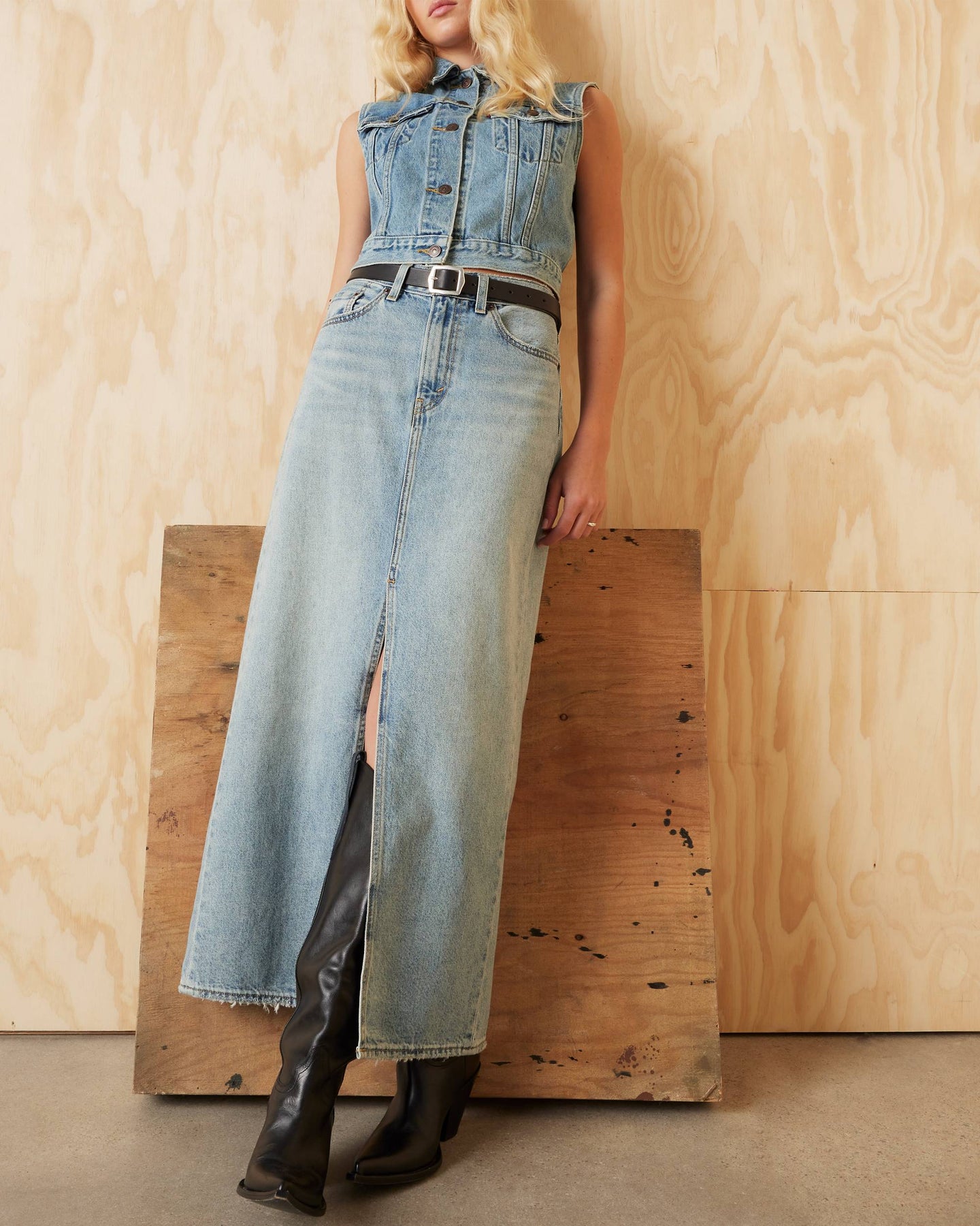Ankle Column Skirt - Please Hold
