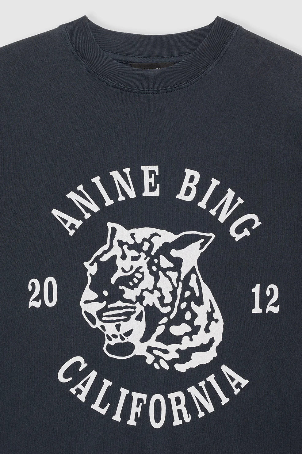 Avi Tee Collegiate Leopard - Washed Charcoal