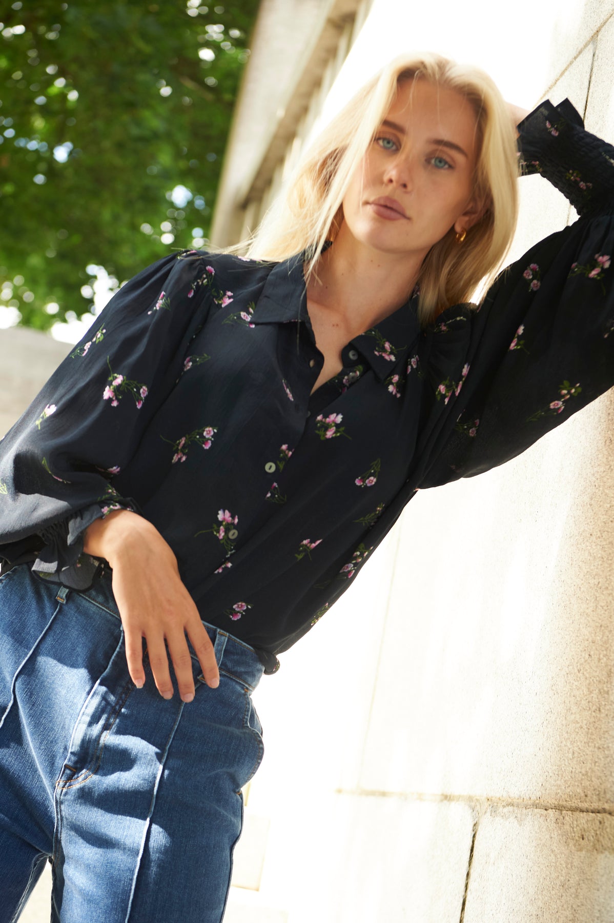 Sibba Crepe Blouse - Navy Small Flower