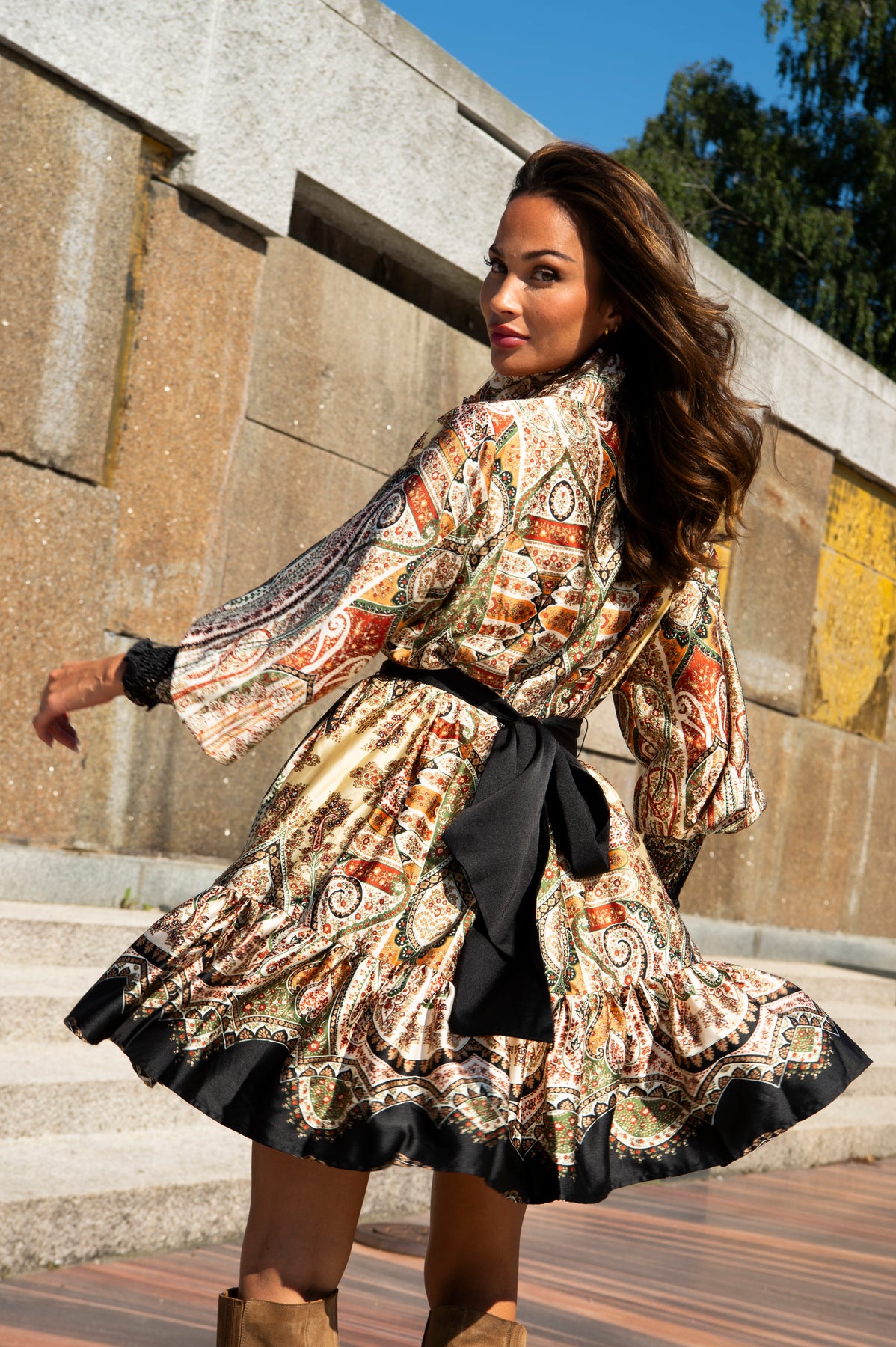 Saga Wide Paisley Dress - Black