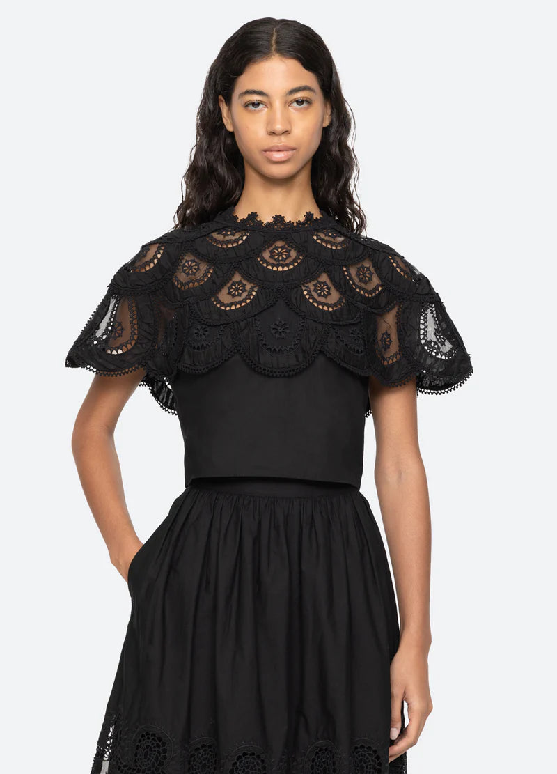 Drea Embroidery Top - Svart