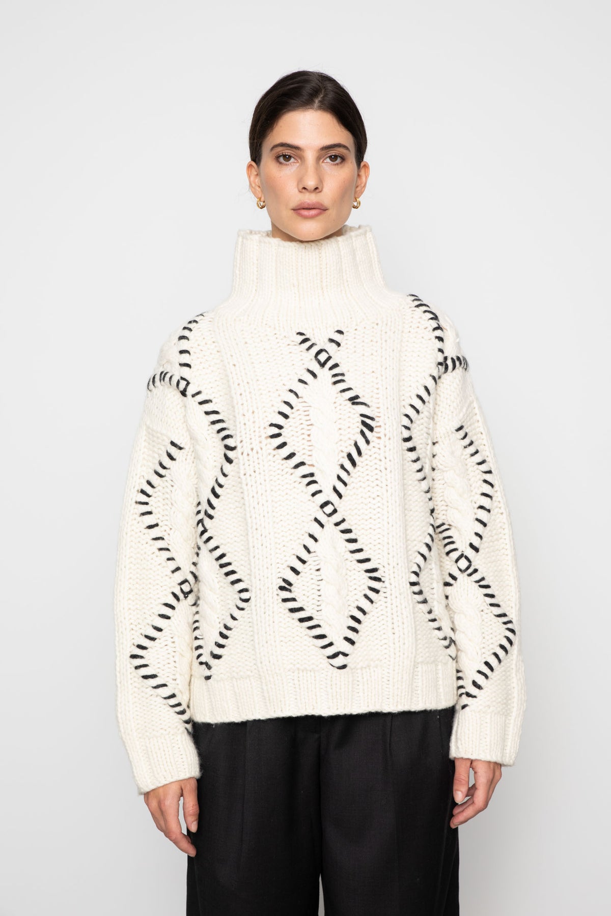 Neva Cable Knit - Cream