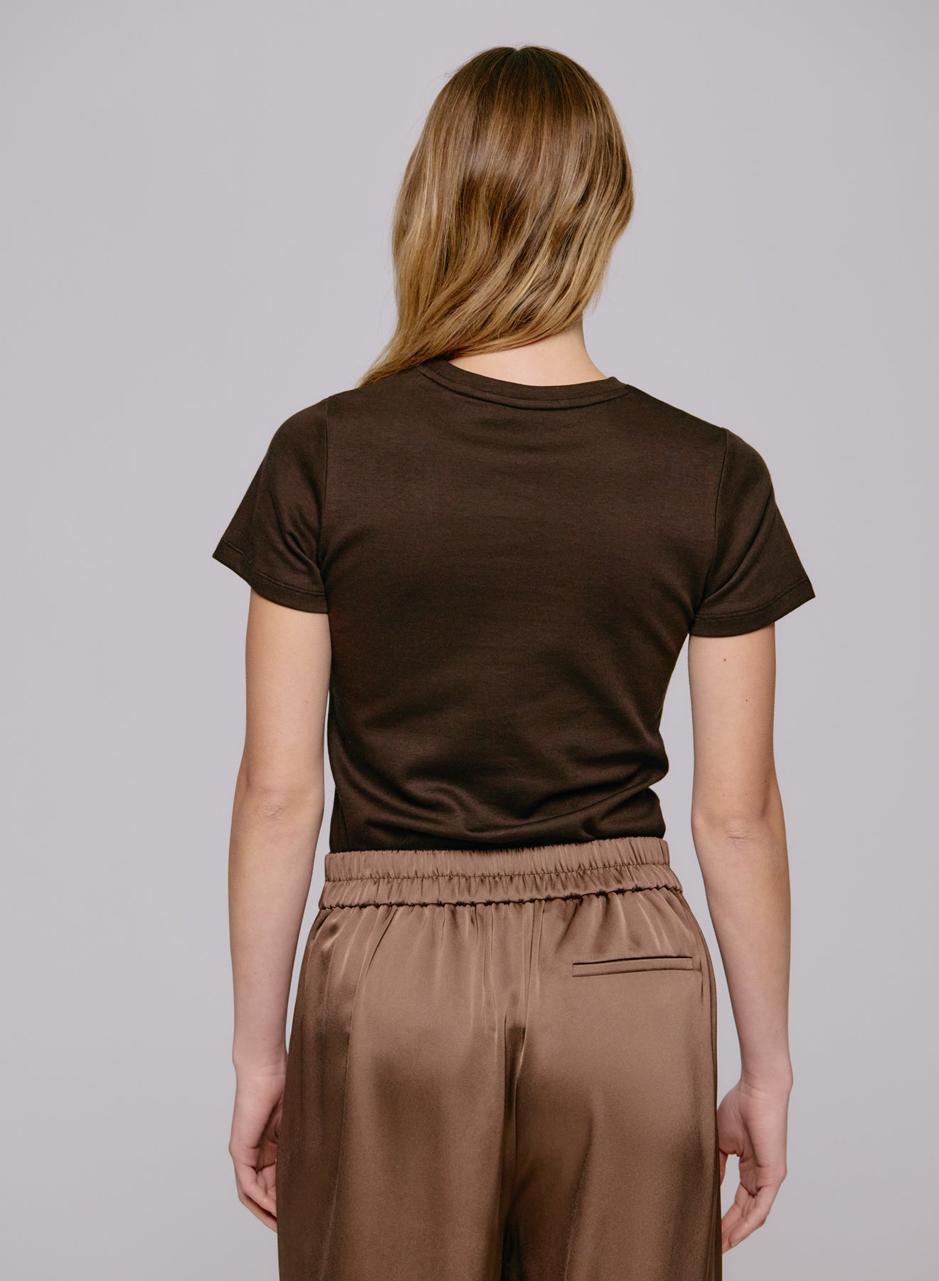 Agnes Tee - Brun