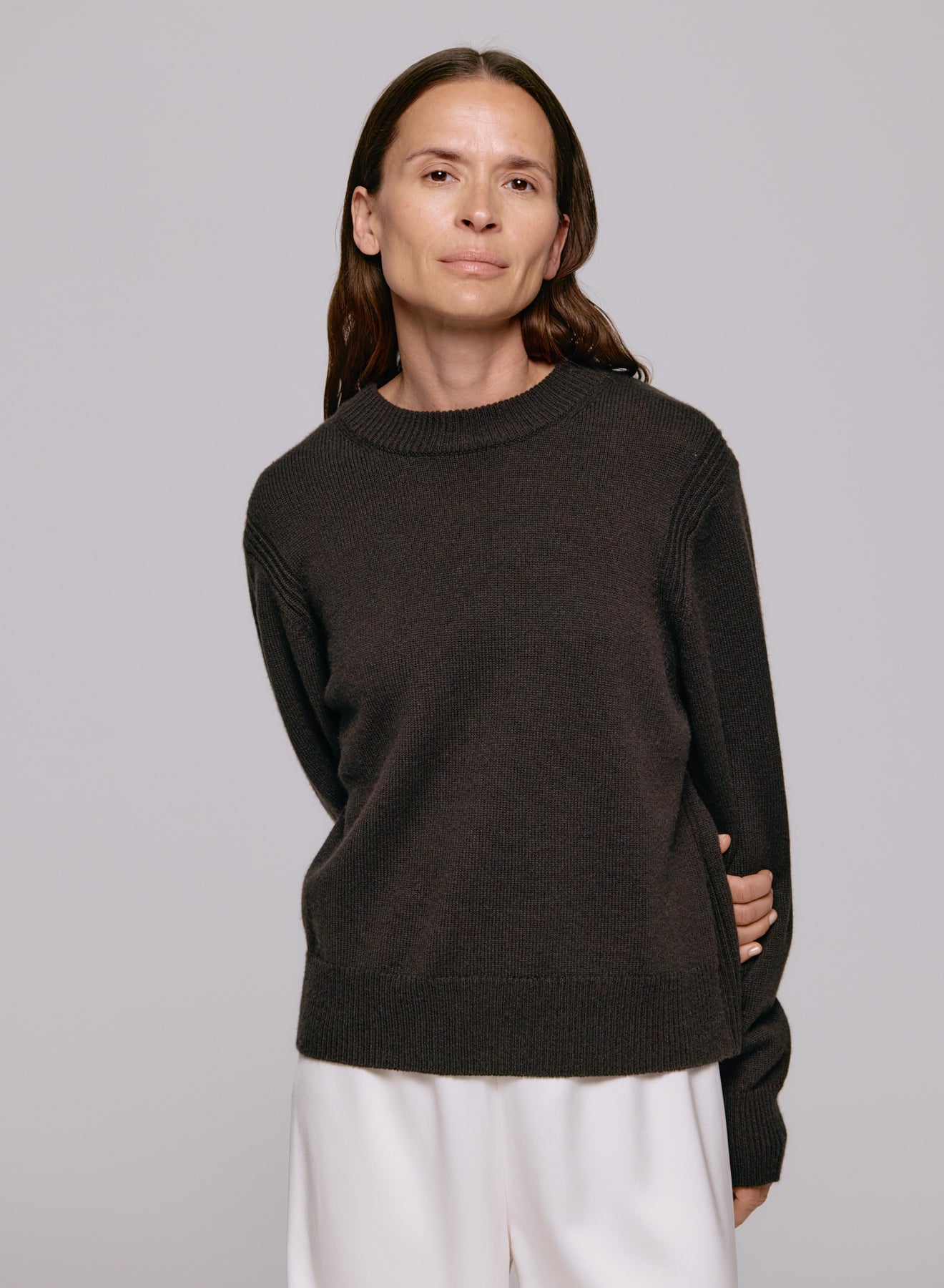 Alma Sweater - Dr. Brown
