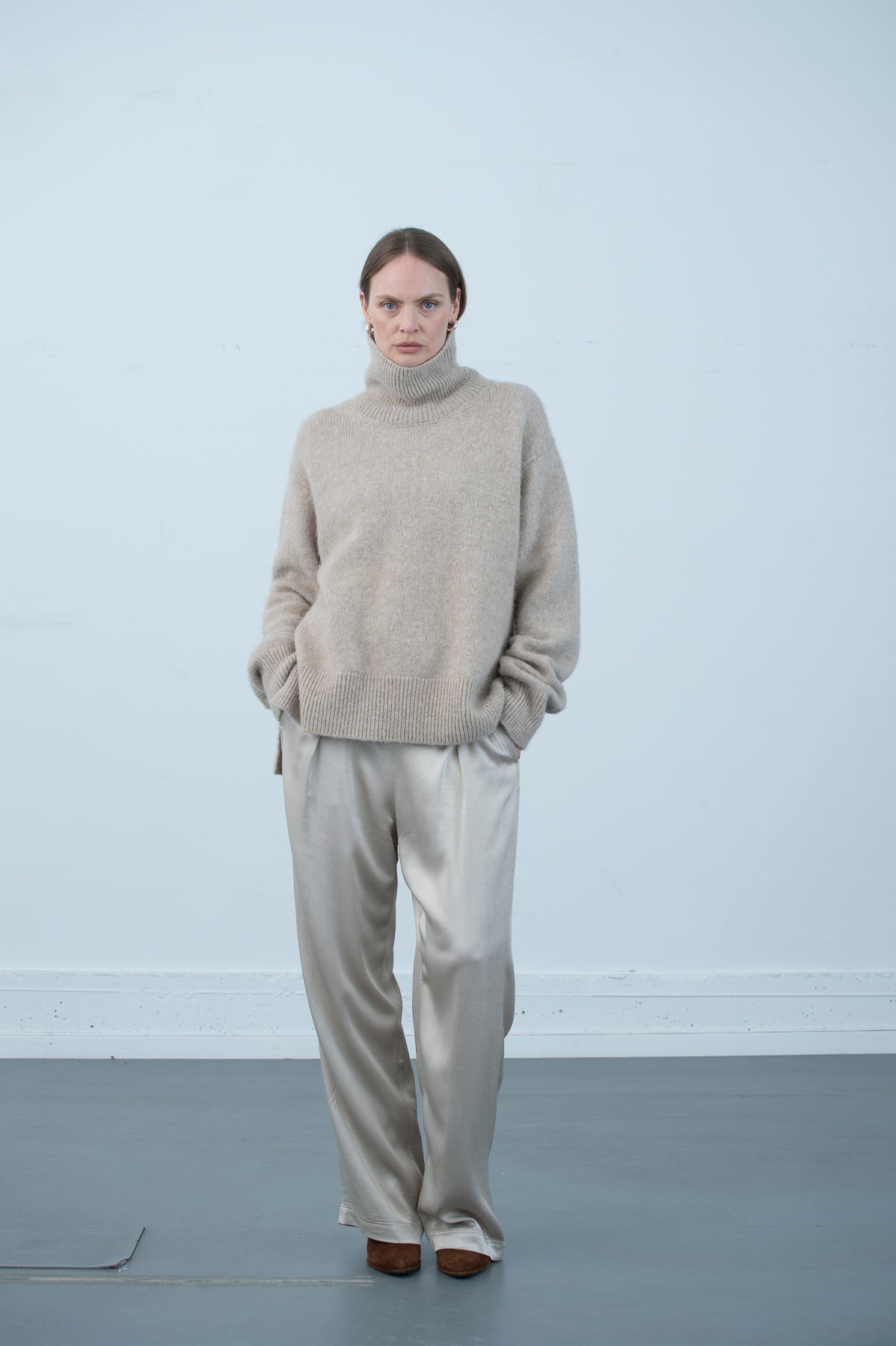 Alwyn - Beige