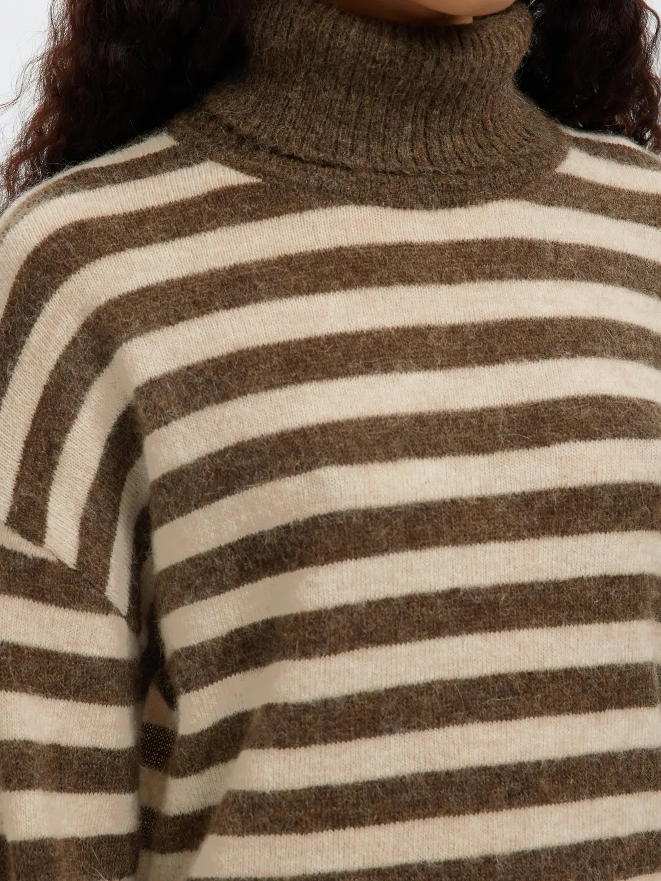 Lulu Ls Knit Roll Neck - Dachshund Birch