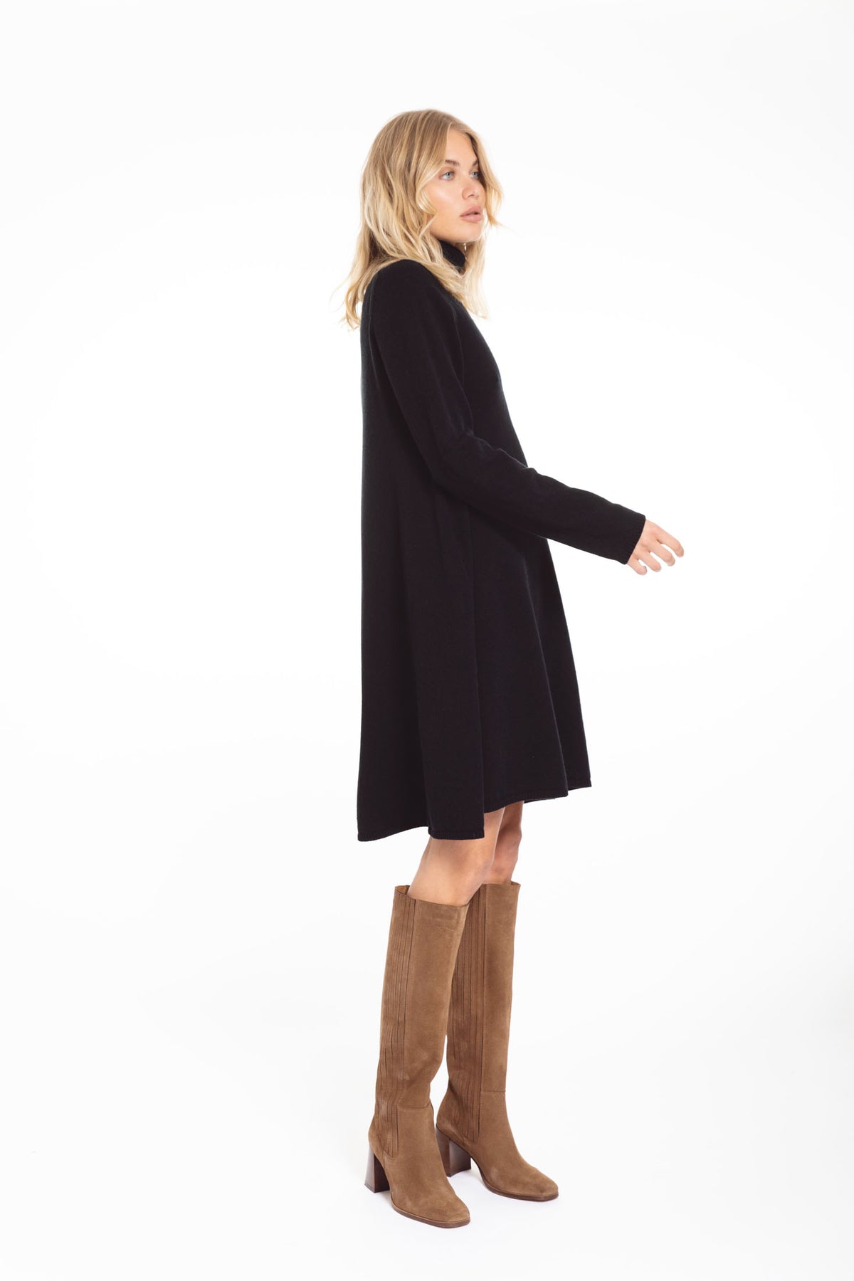 Ano Dress - Black