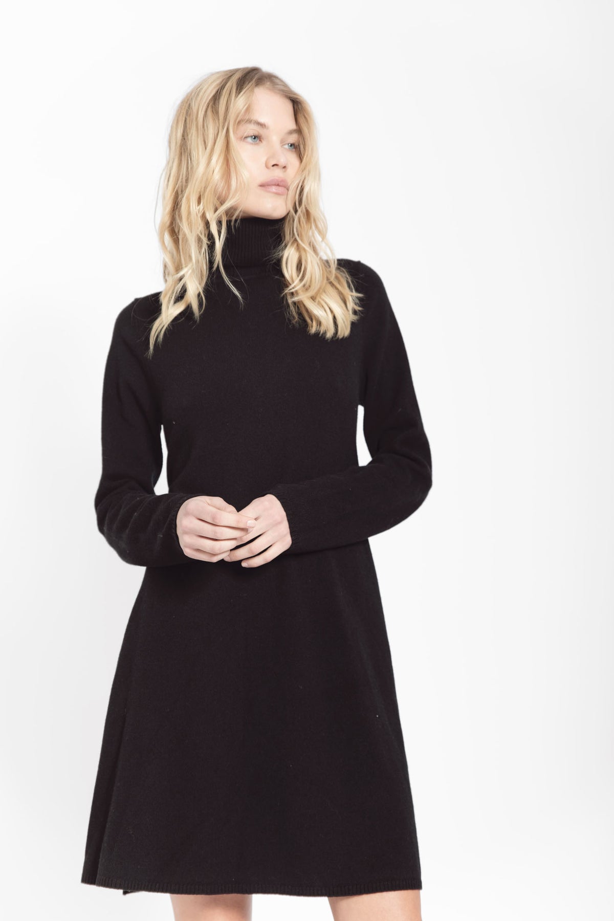 Ano Dress - Black