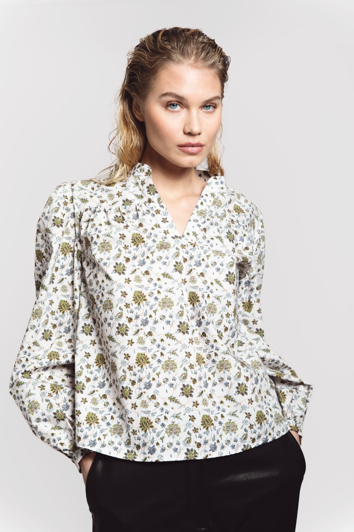 Athena Blouse - White Harvest Print