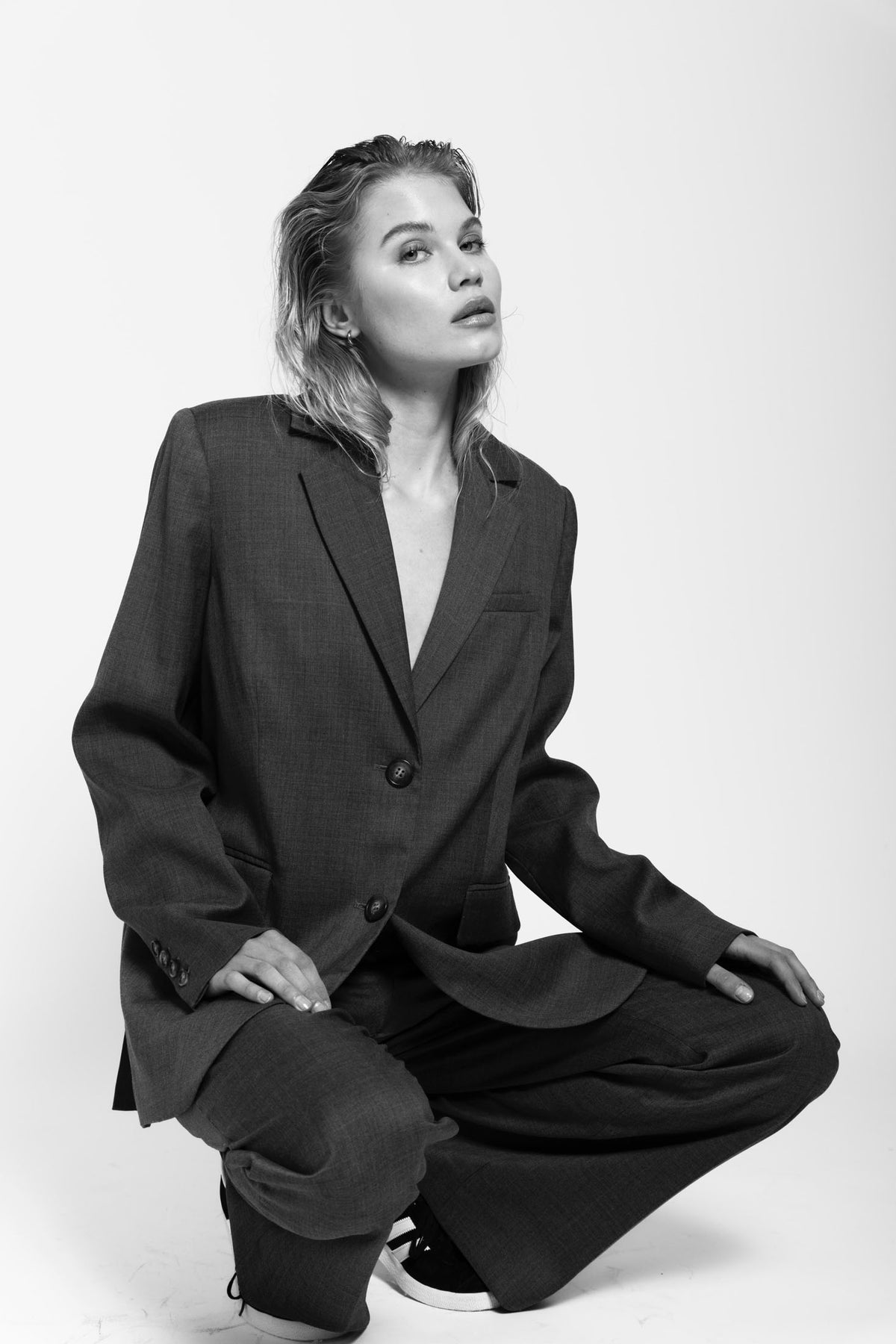 Amaya Blazer - Dark Grey