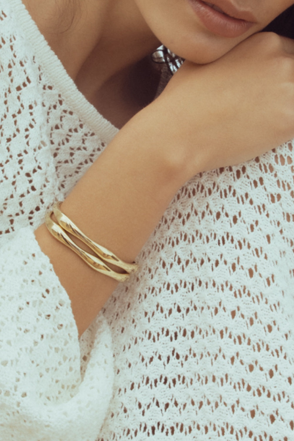 The Wave Bangle - Guld