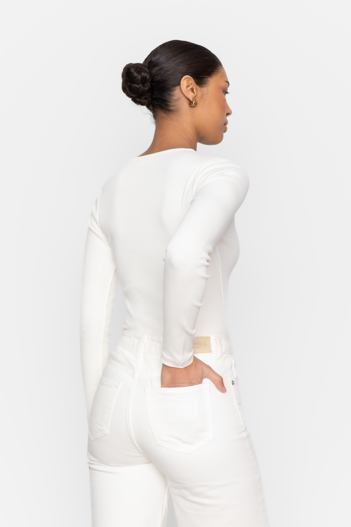 Pino Rib Triangle Neck - Ecru