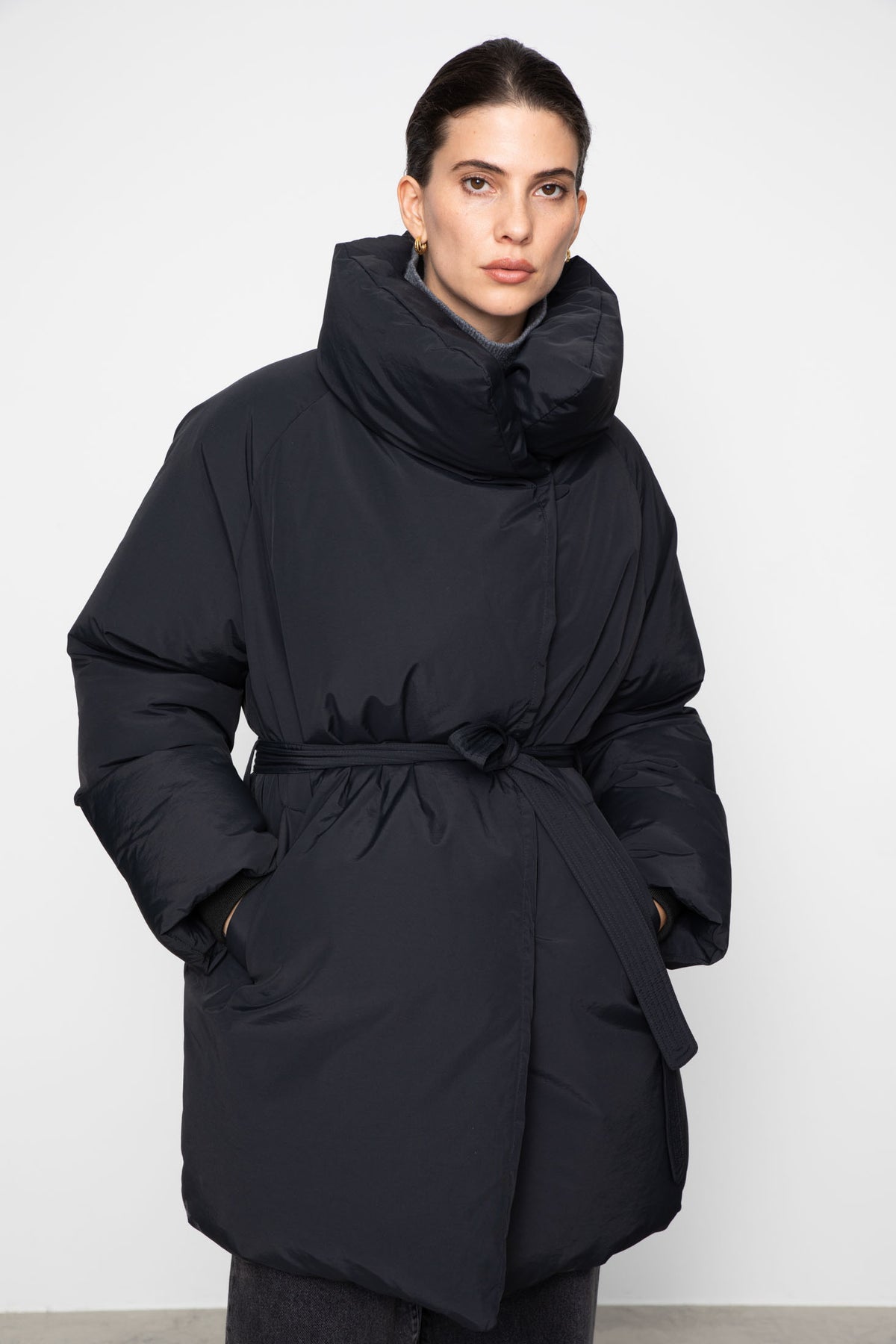 Orion Down Jacket - Black