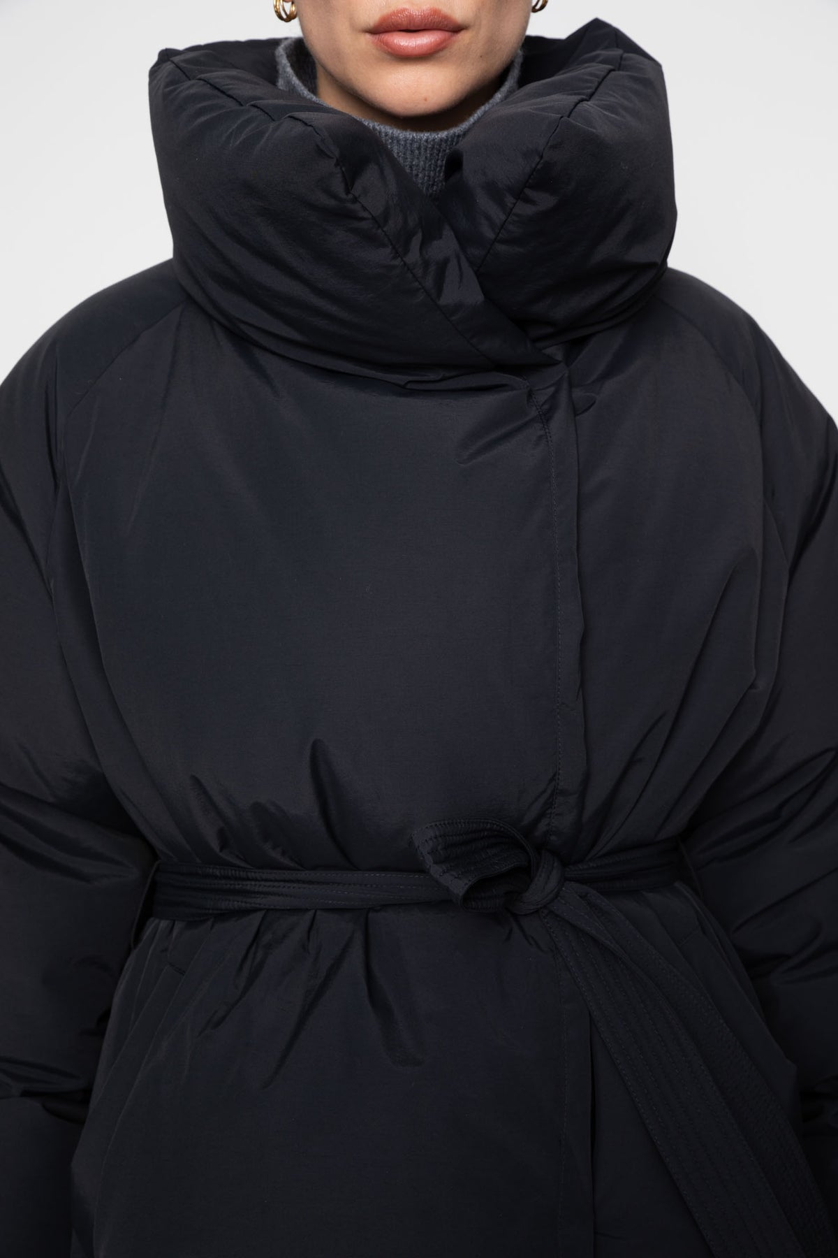 Orion Down Jacket - Black