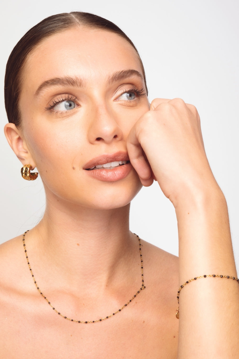 The Black Bead Bracelet - Gold