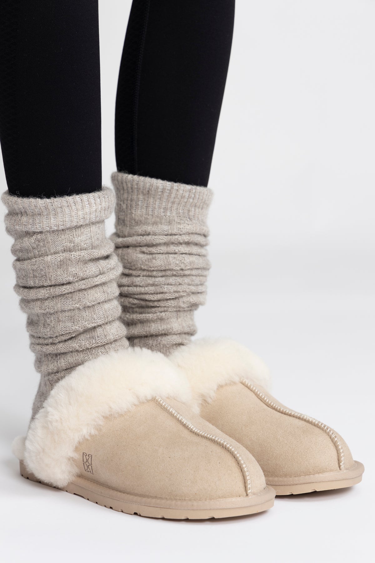 Selma Shearling Slippers - Beige