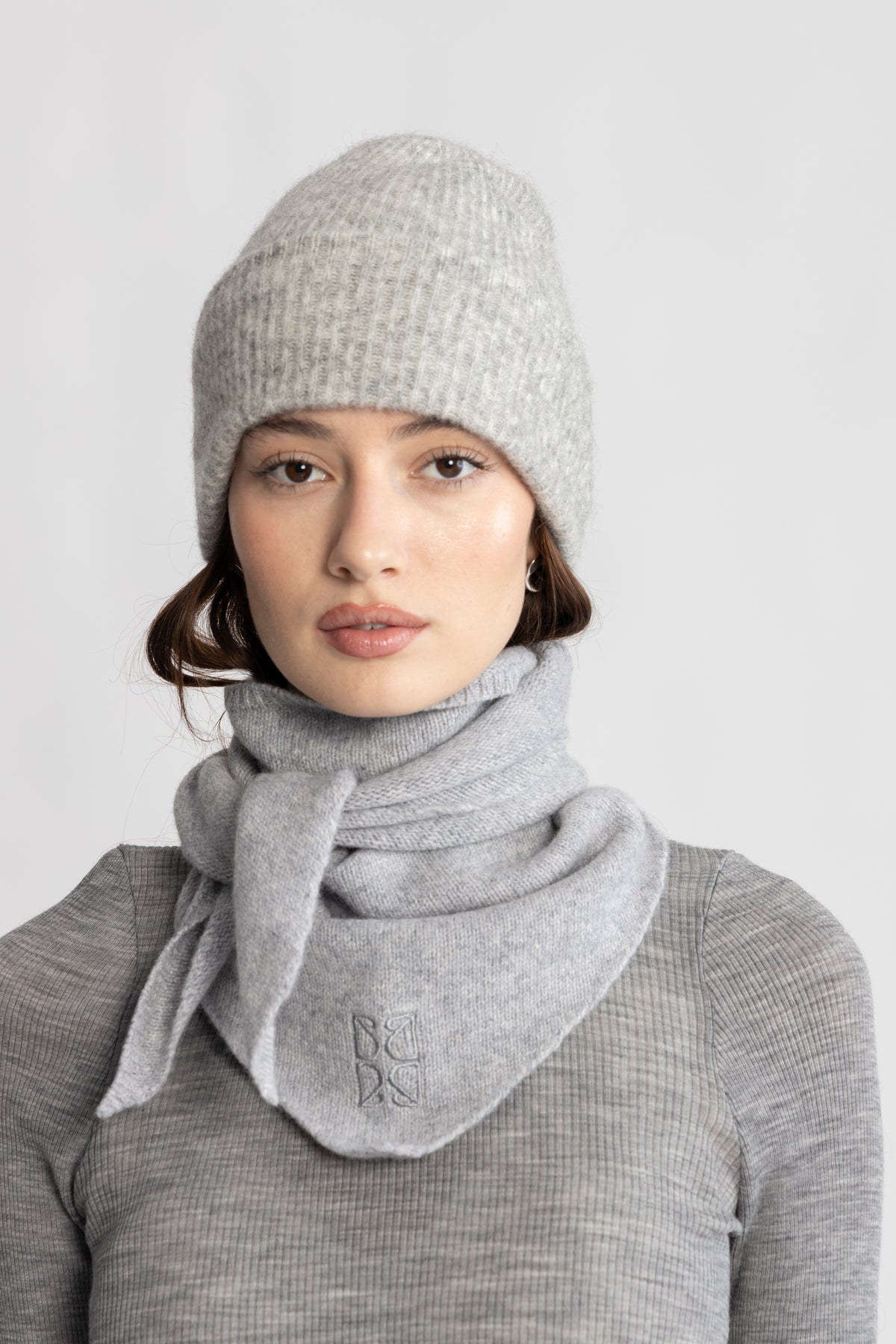 Victoria Wool Scarf - Grey Melange