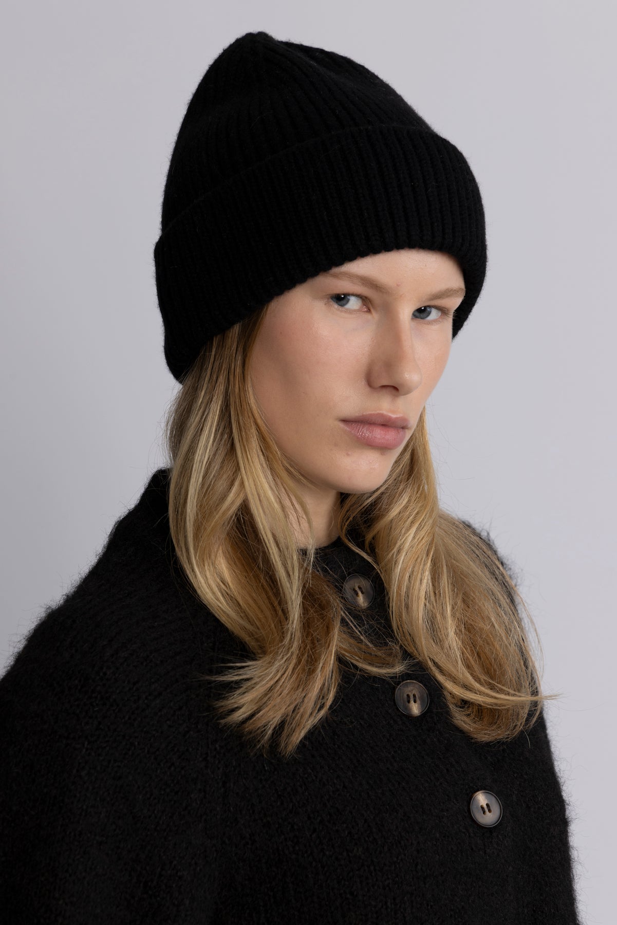 Victoria Cashmere Wool Beanie - Svart