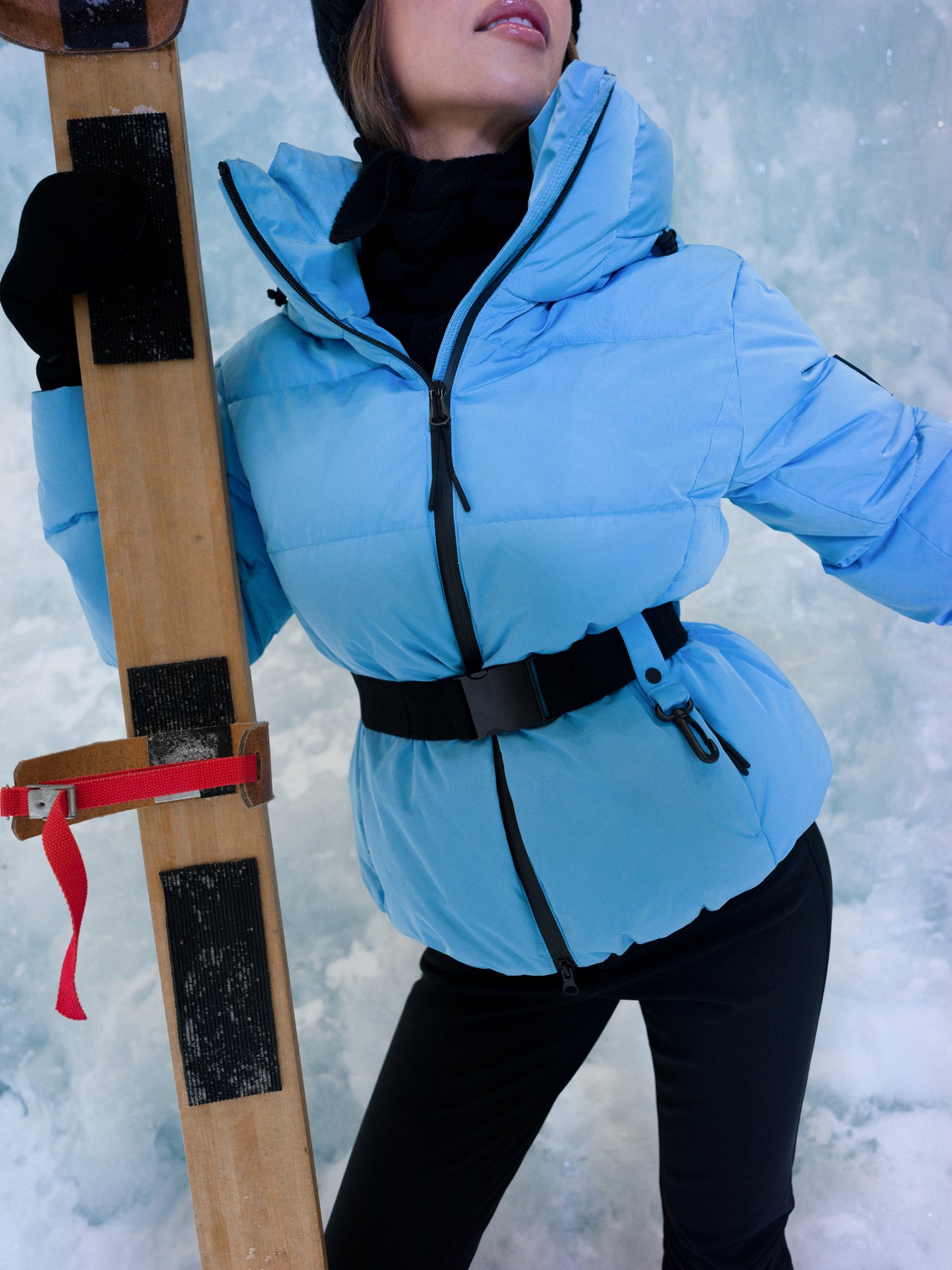 Emily Down Belt Jacket - Ljusblå