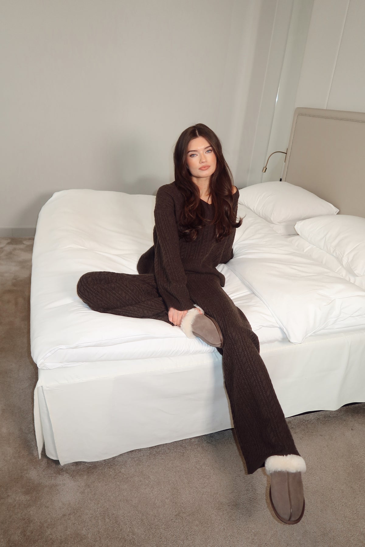 Cathrine Cashmere Cable Knit Sweater - Mörkbrun