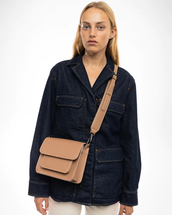 Cayman Pocket Soft Structure - Hush Brown