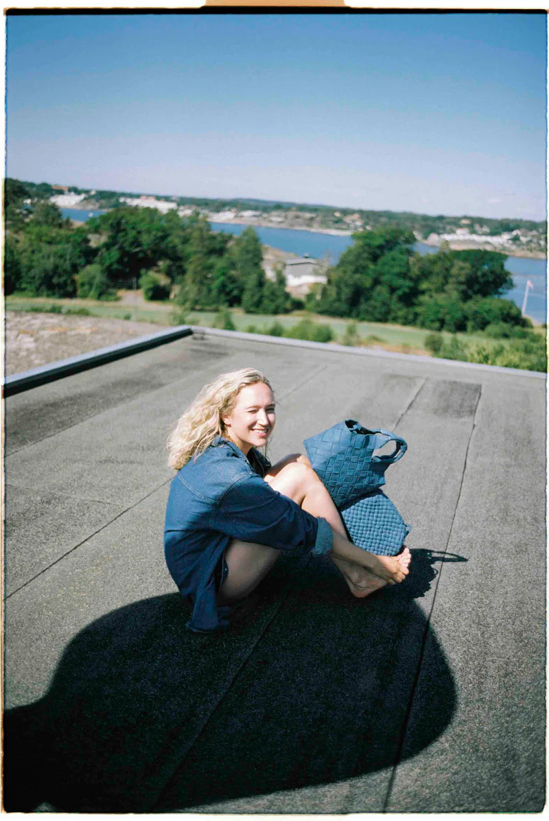 Misu - Blue Jeans
