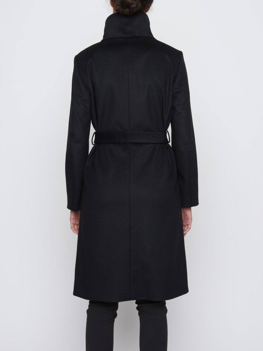 Corin - Black