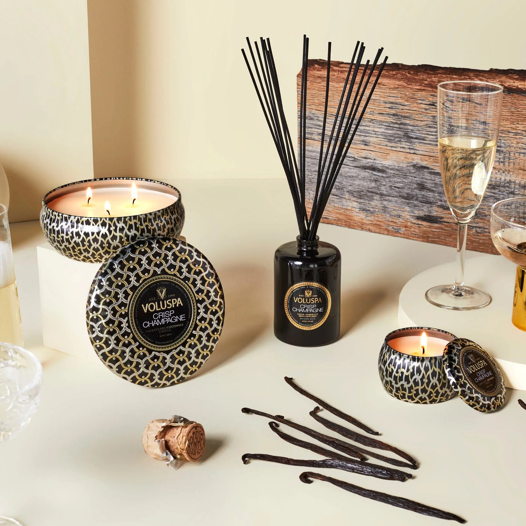 Voluspa Mini Tin Candle - Crisp Champagne