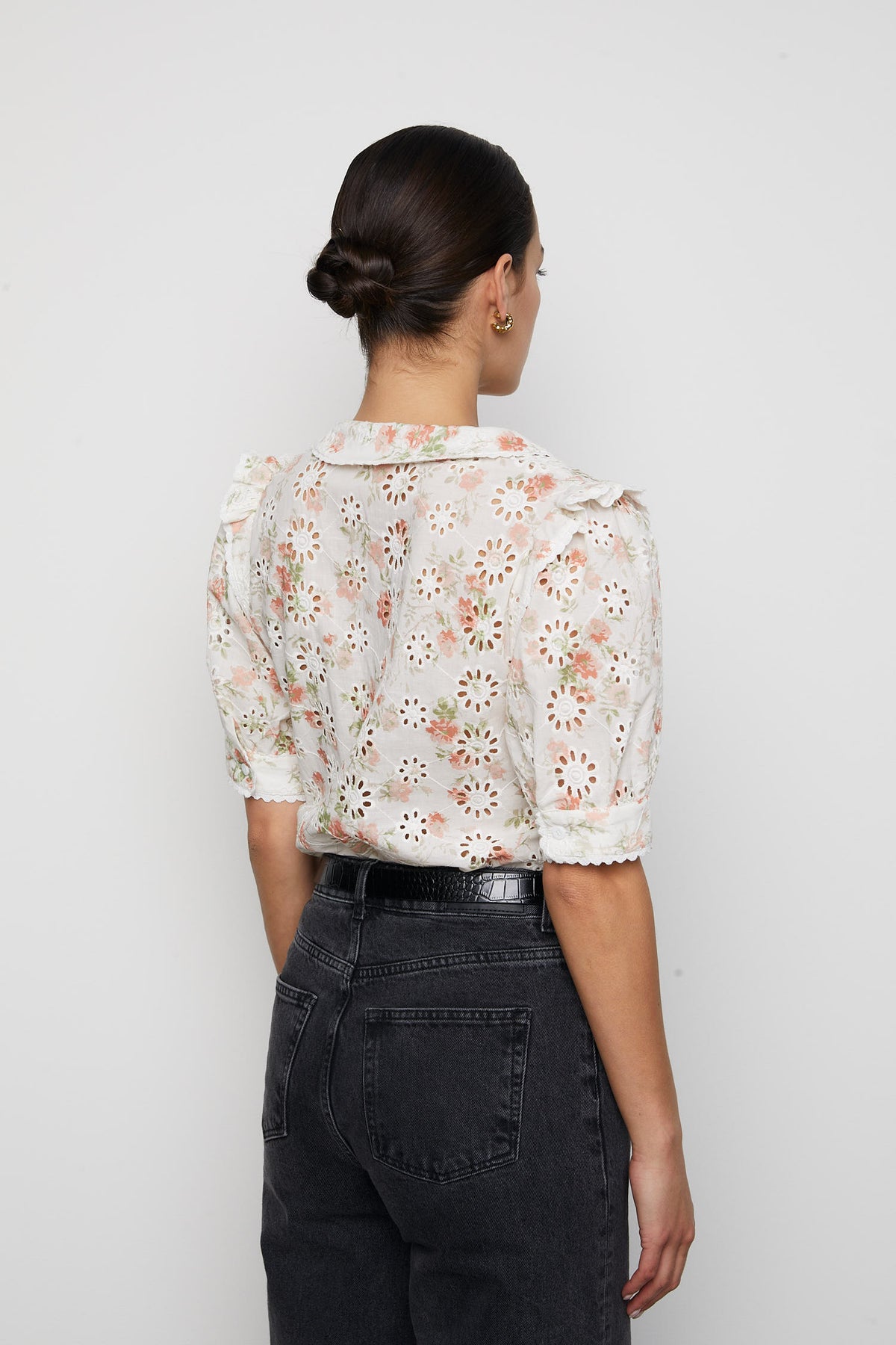 Hera Blouse - White Rose Print