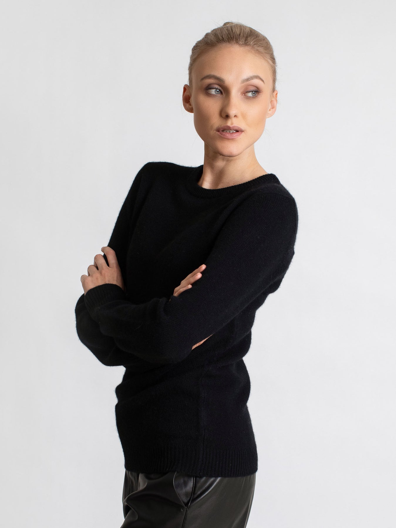 Cashmere Sweater "Saga" - Black