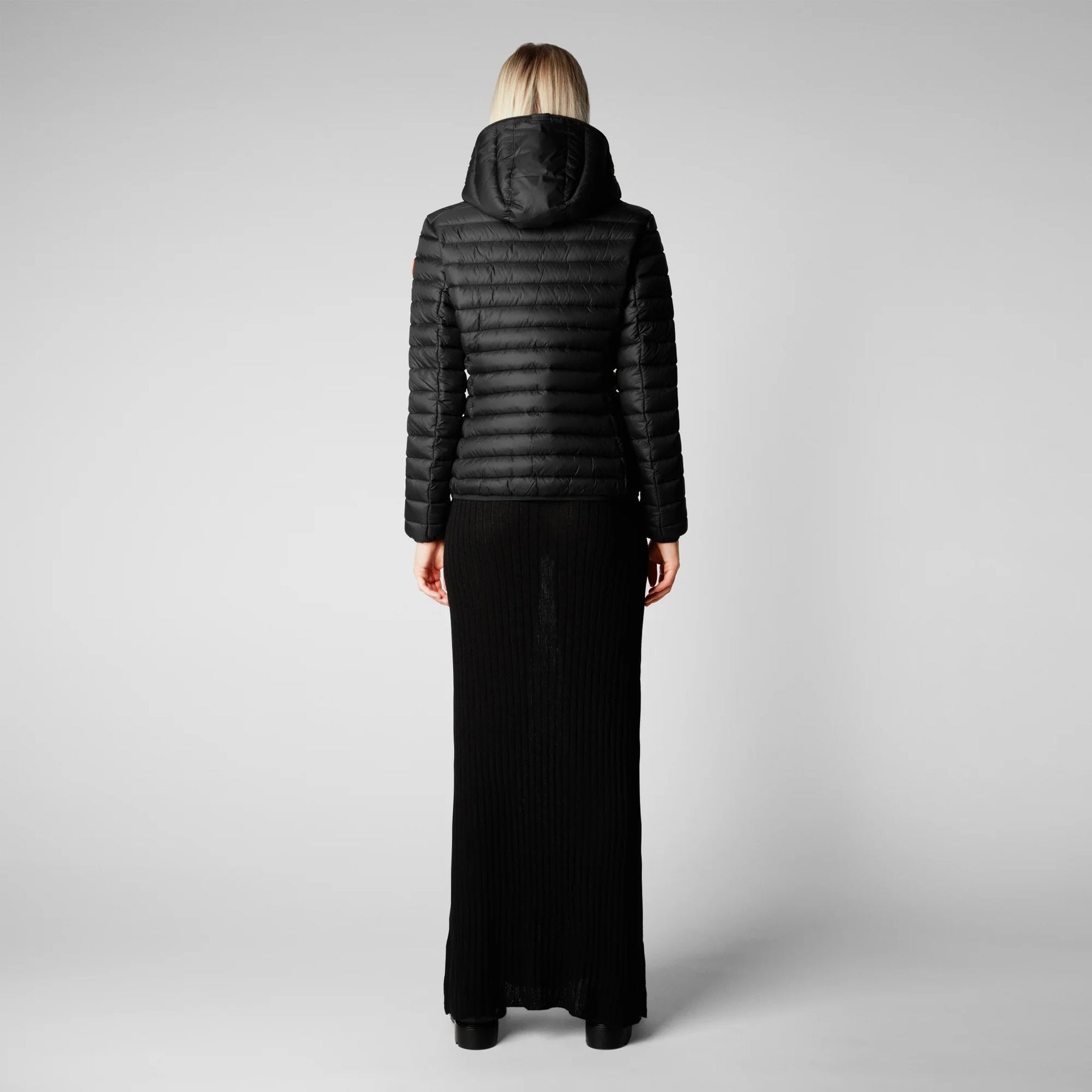 Daisy - Black