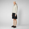 Daisy - Rainy Beige