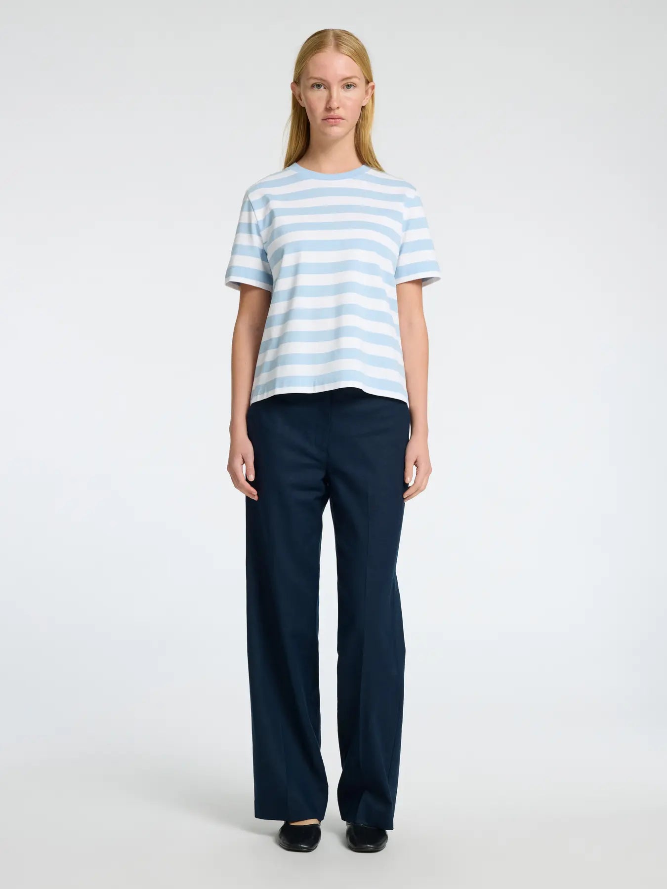 Essential Ss Striped Boxy Tee Noos - Cashmere Blue/Bright White - Wide