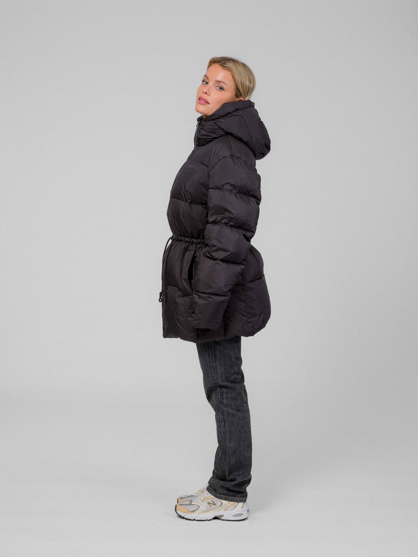 Up Hill Hooded Down Jacket - Black