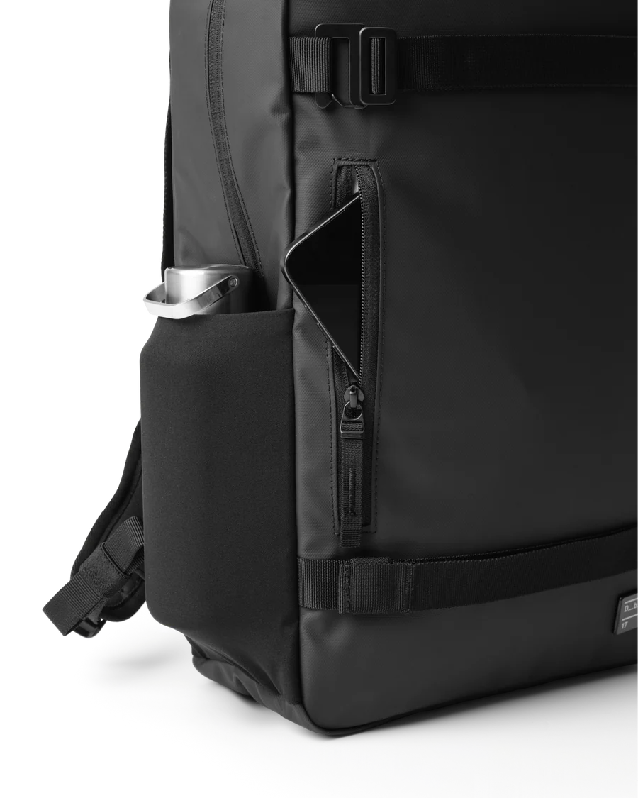 Daypack 17L - Black Out