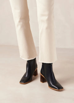 West Vintage - Black