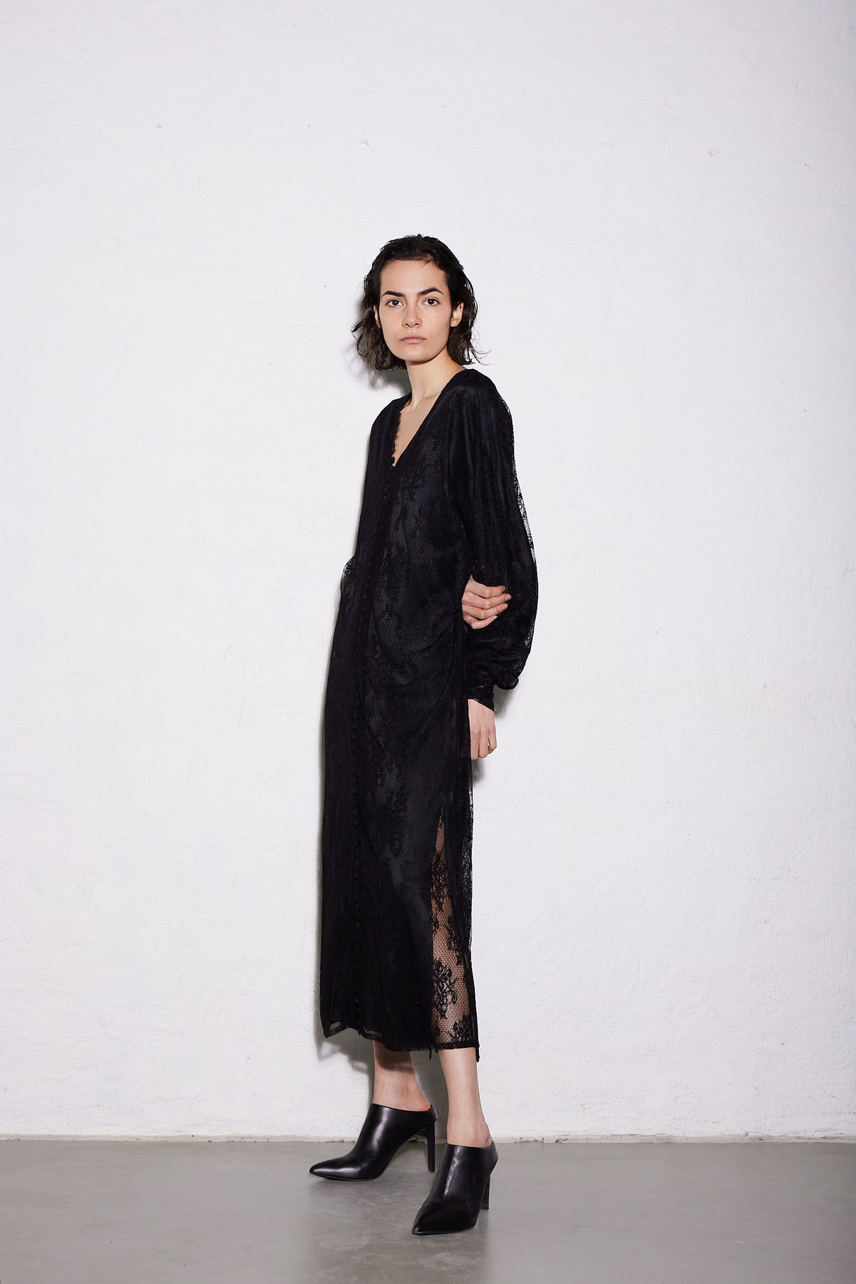 Cannes Lace - Black