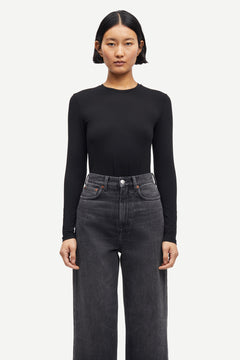 Ester Ls - Black