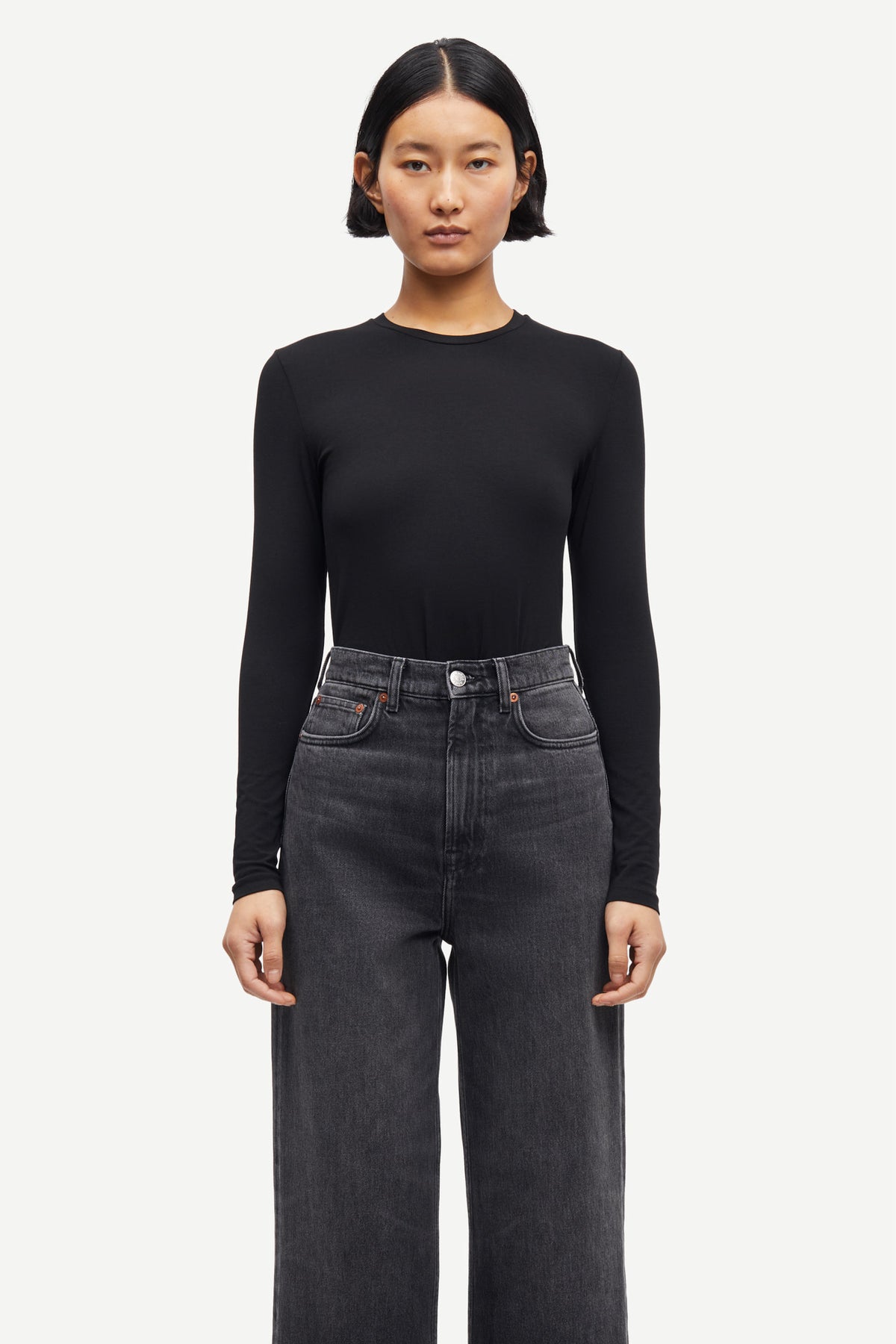 Ester Ls - Black