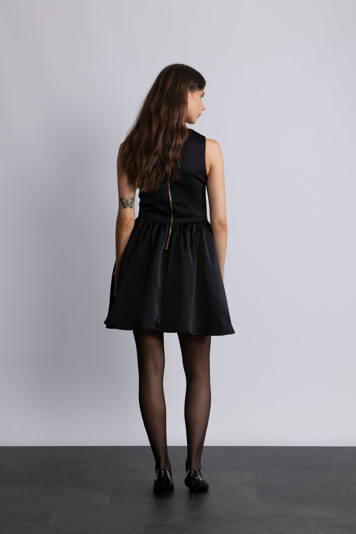 Charli Satin Miniklänning - Svart