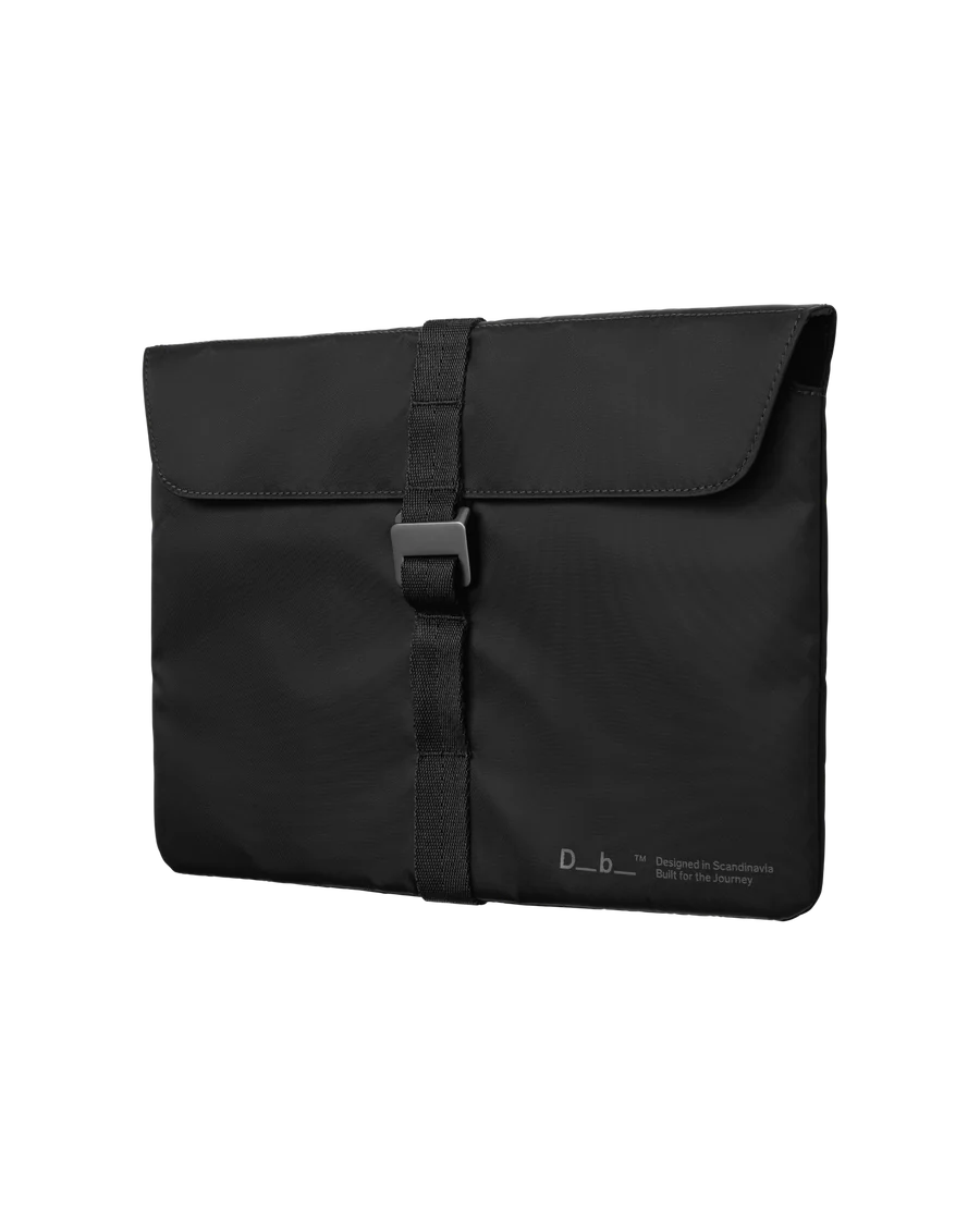 Essential Laptop Sleeve 13" - Black Out