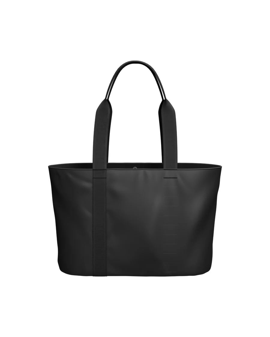 Essential Tote 16L - Black Out