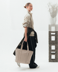 Essential Tote 20L - Fogbow Beige