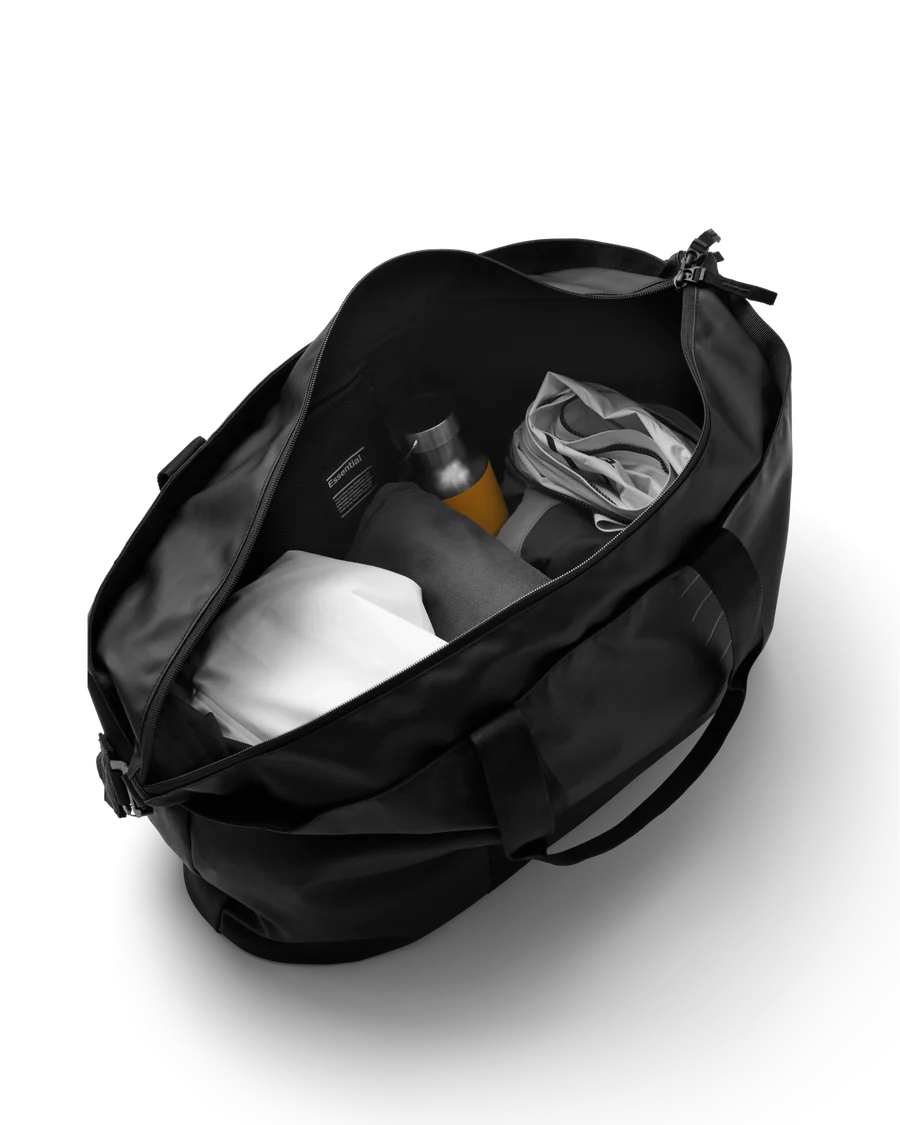 Essential Weekender 40L - Black Out