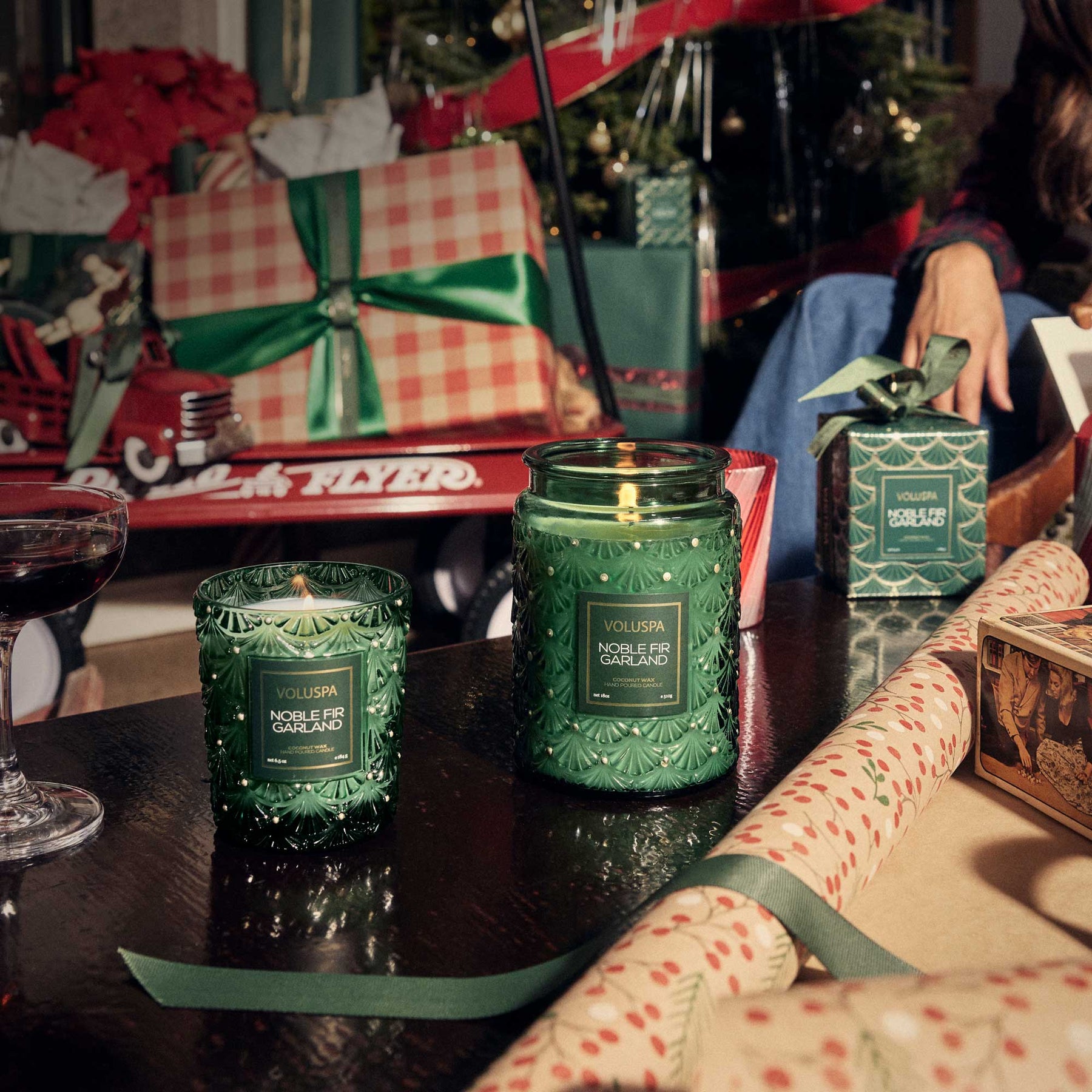 Classic Candle - Noble Fir Garland