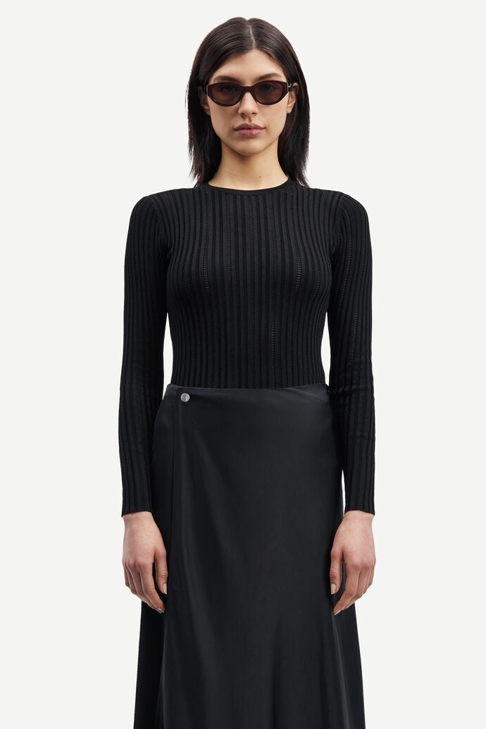 Lea Crew Neck - Black