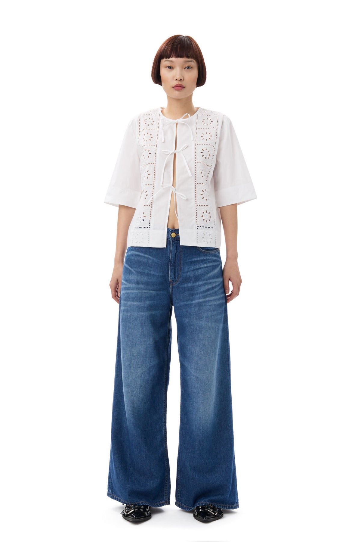 Broderie Anglaise Tie Blouse - Bright White